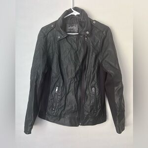Sleek Black Leather Jacket by‎ [Brand]